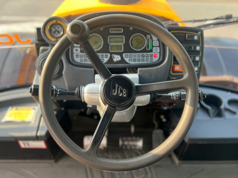JCB FASTRAC 3190 (23)