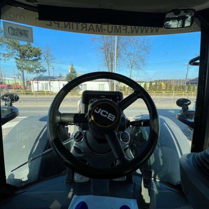 JCB Fastrac 4220 (12)