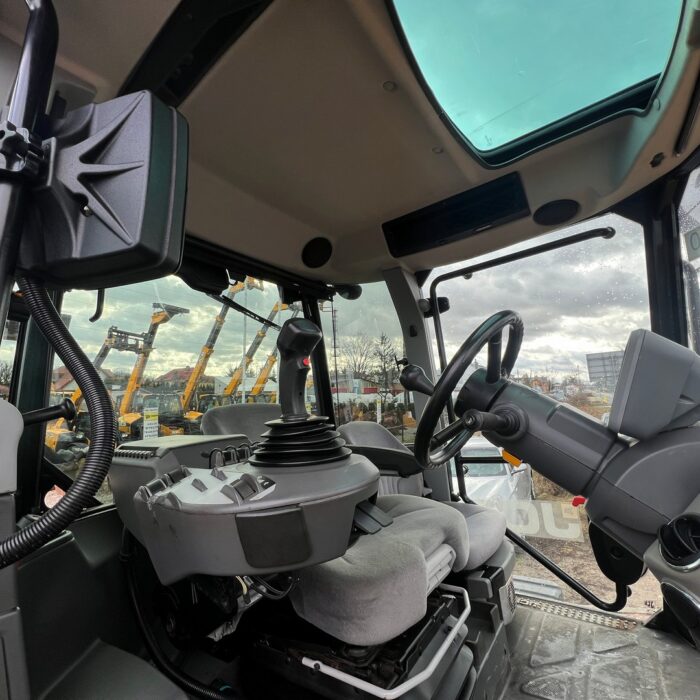 JCB Fastrac 4220 (15)
