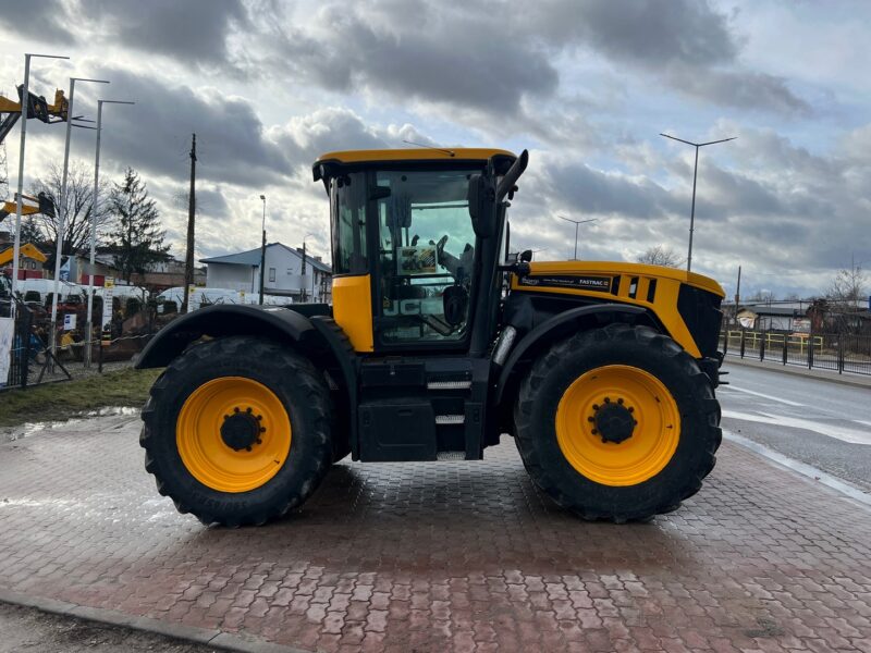 JCB Fastrac 4220 (6)