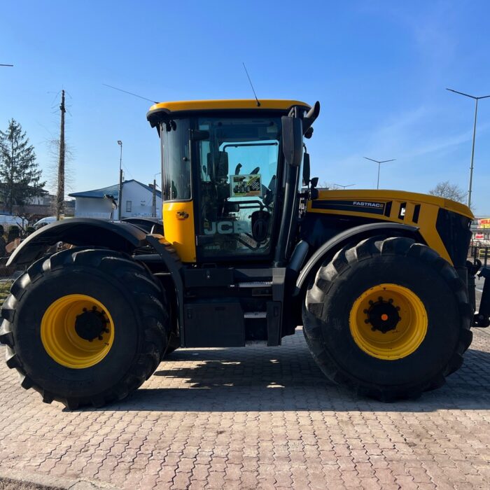 JCB Fastrac 4220 (6)