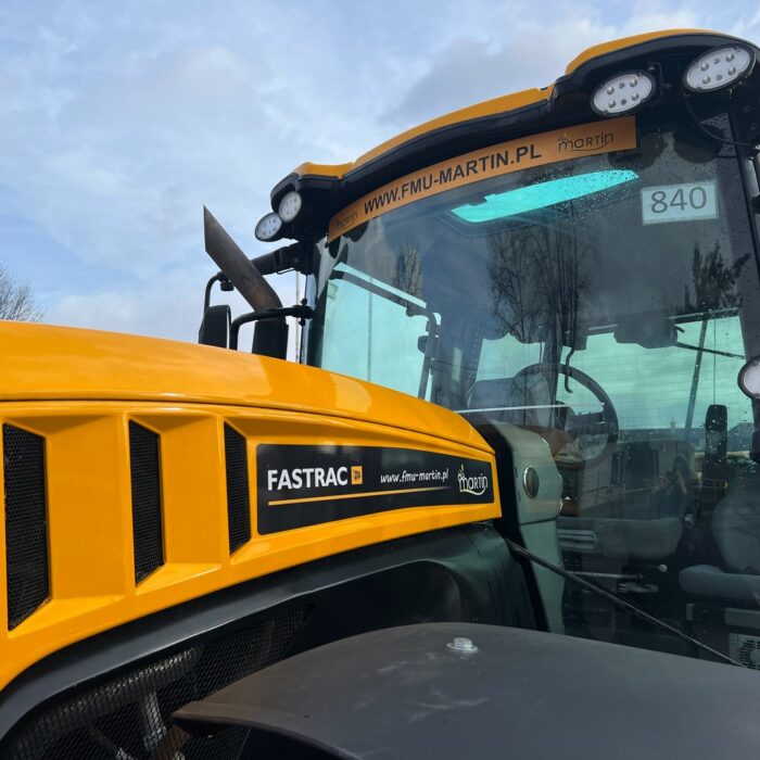 JCB Fastrac 4220 (9)