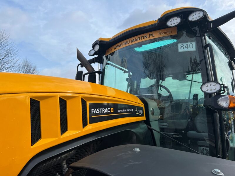 JCB Fastrac 4220 (9)