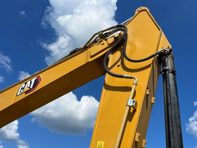 CAT 320 GC (12)