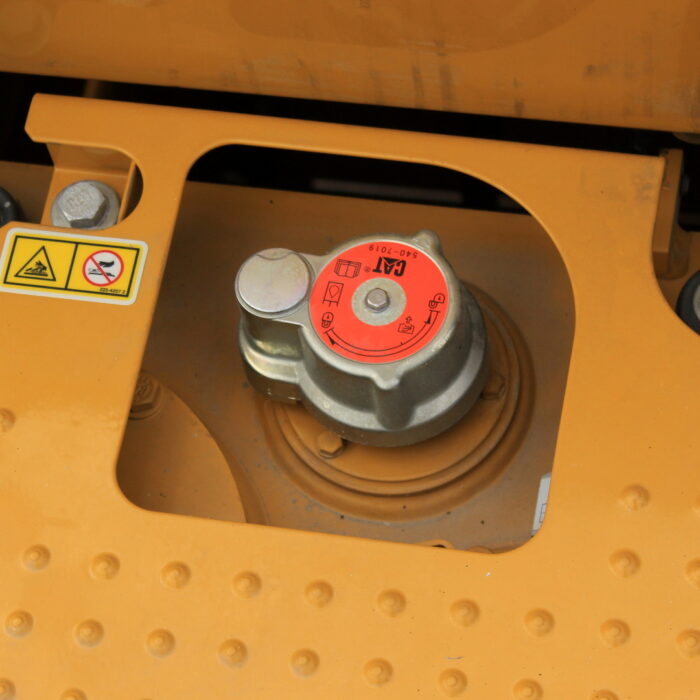 CAT 320 GC (53)