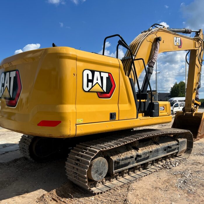 CAT 320 GC (7)