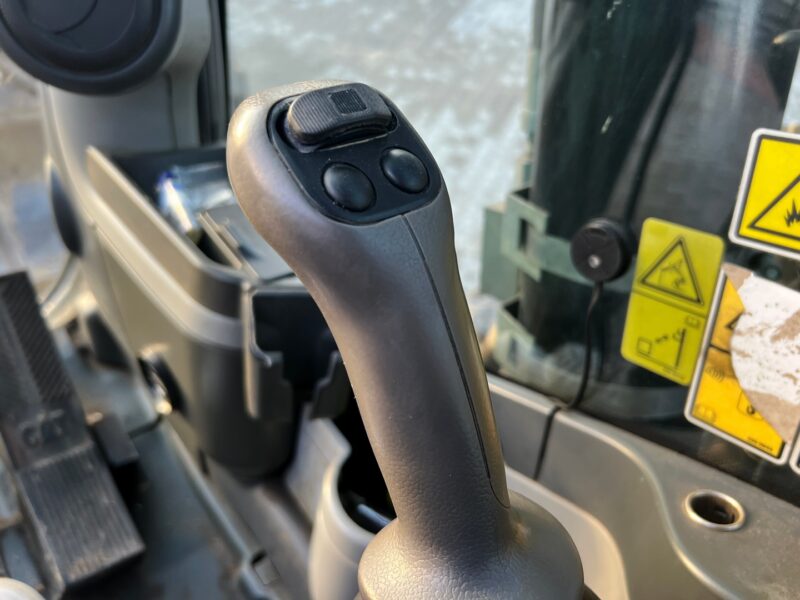 CAT M318D (15)