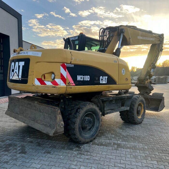 CAT M318D (6)