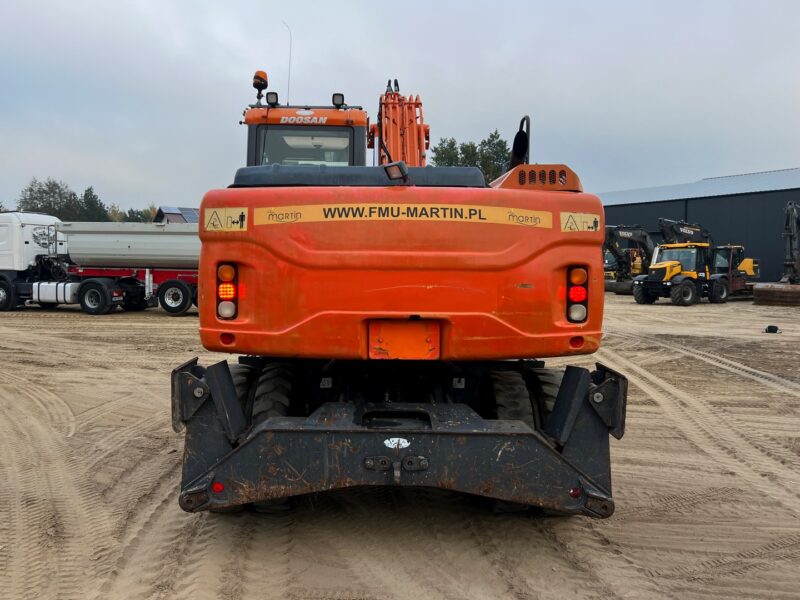DOOSAN DX140W (7)