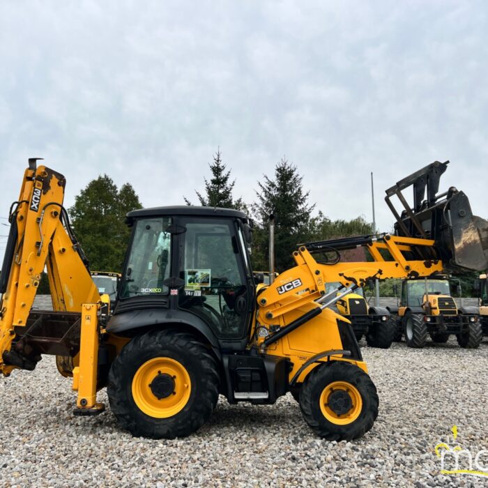 JCB 3CX(6)