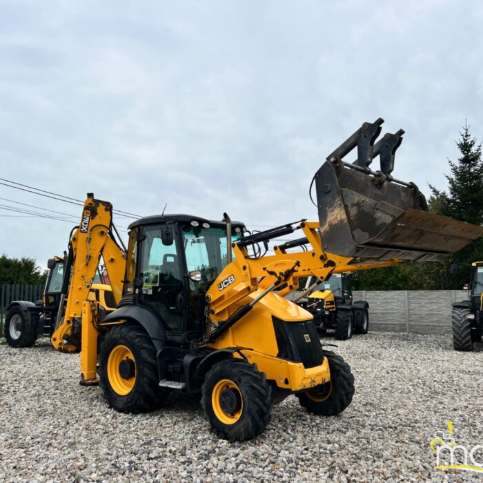JCB 3CX(7)