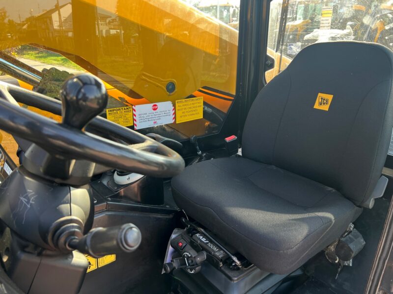 JCB 525-60 (10)