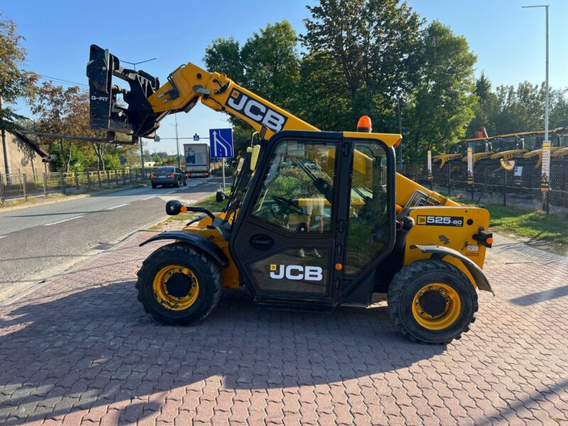 JCB 525-60 (18)