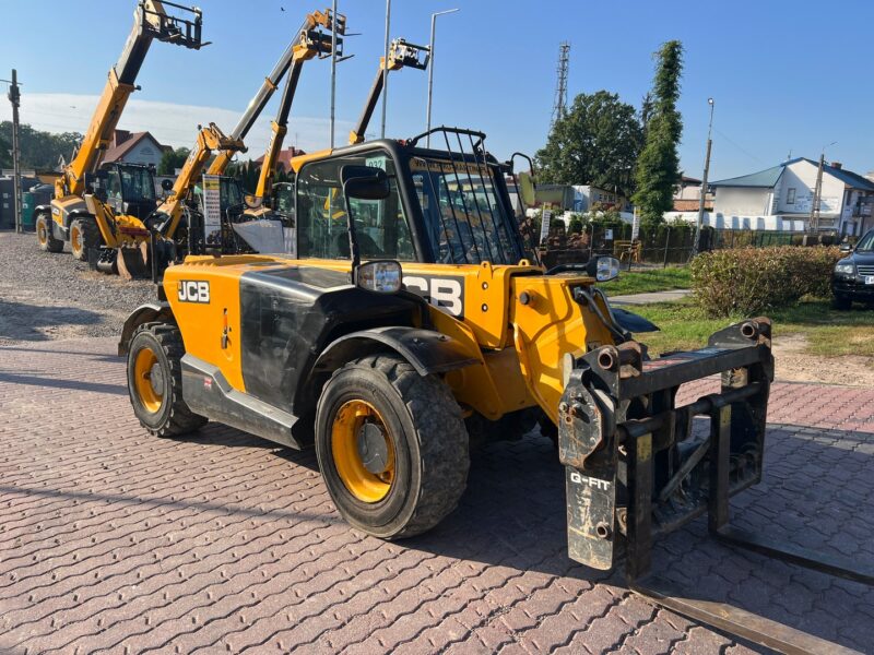 JCB 525-60 (7)