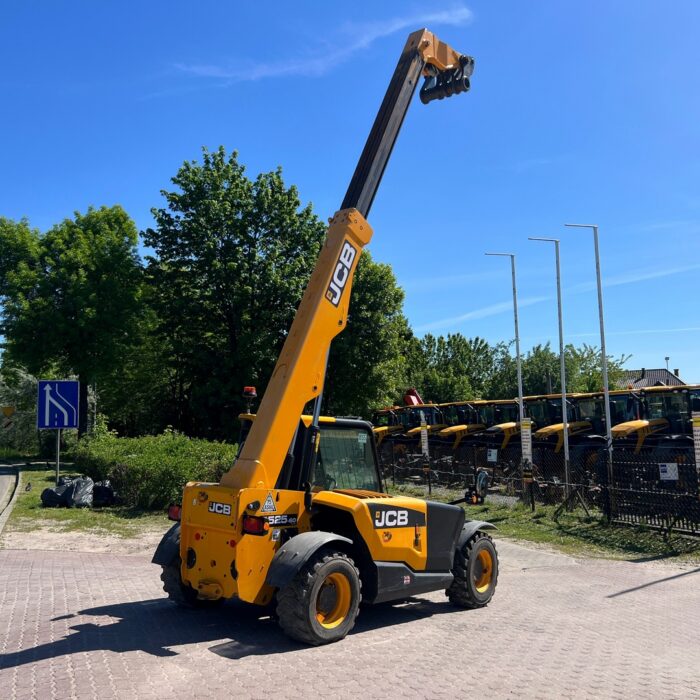 JCB 525-60 HI-VIZ (16)