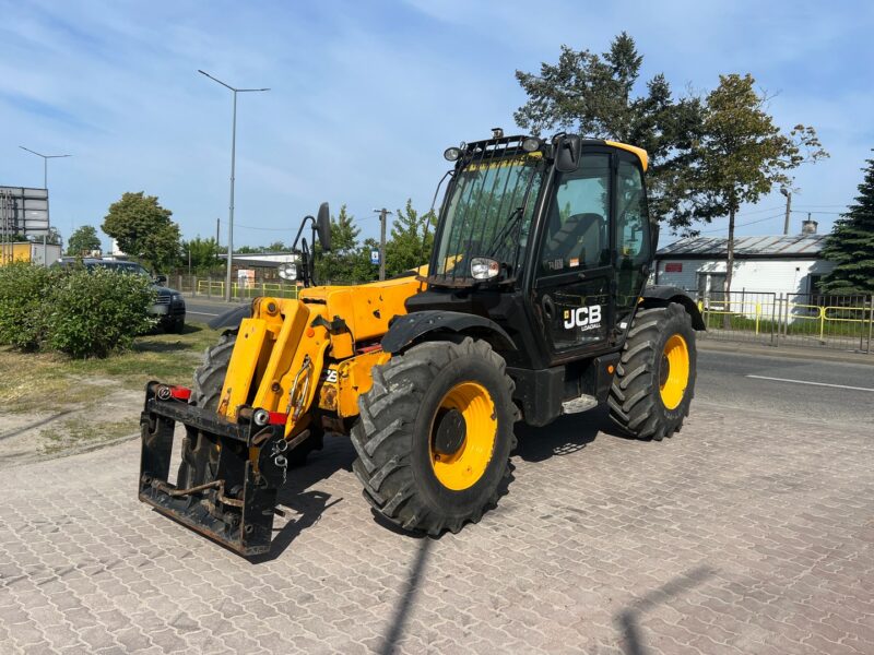 JCB 531-70 (7)