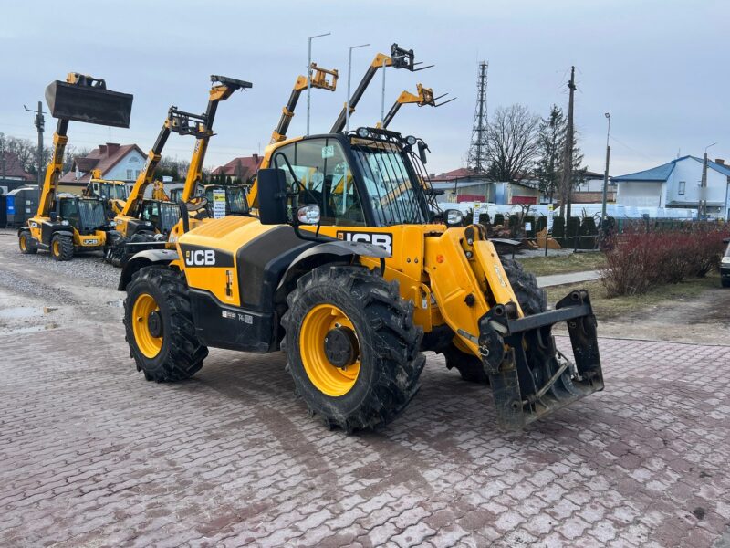 JCB 531-70 (7)