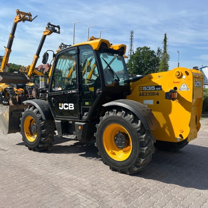 JCB 535-95 (13)