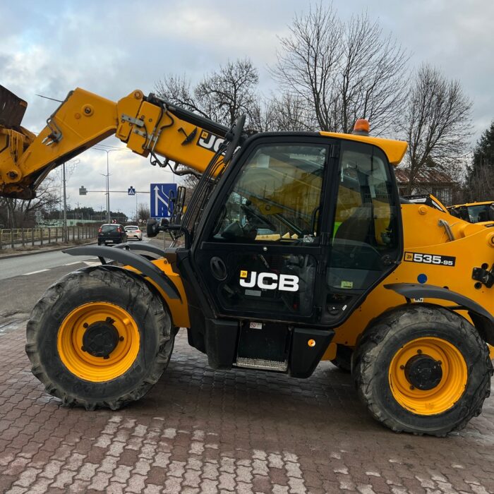 JCB 535-95 (15)