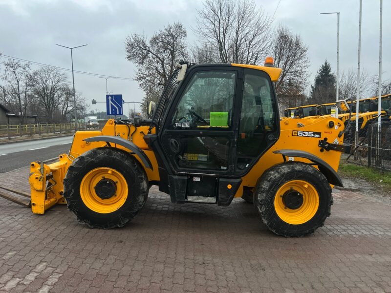 JCB 535-95 (2)