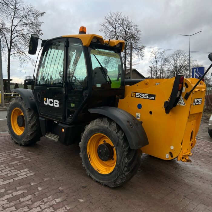 JCB 535-95 (3)