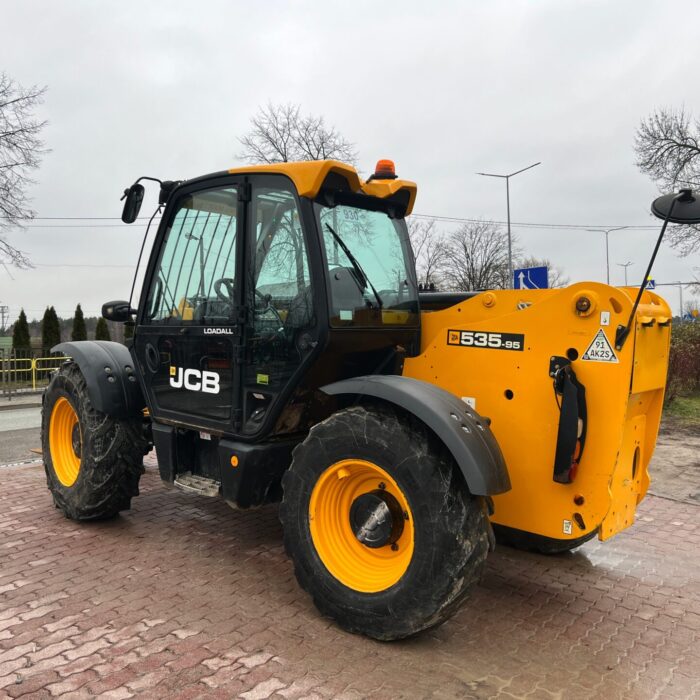 JCB 535-95 (3)