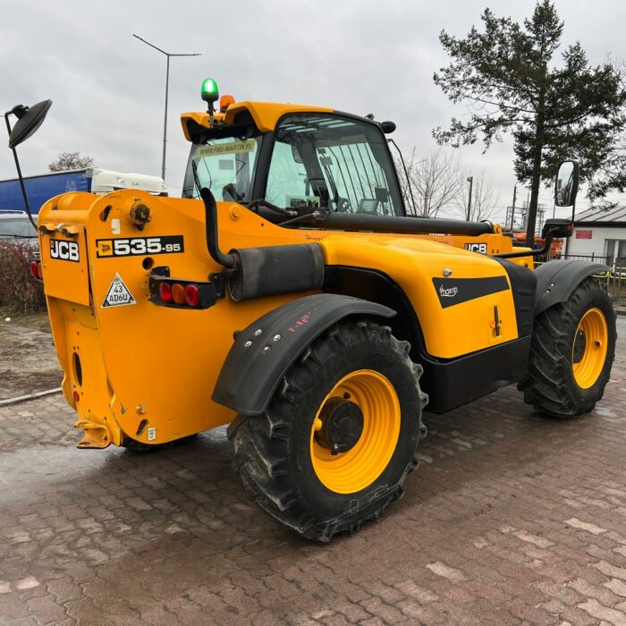 JCB 535-95 (7)