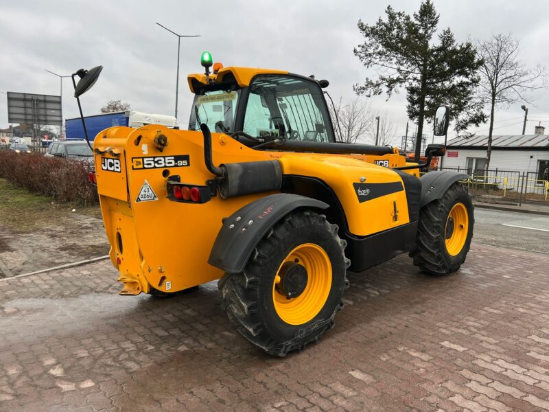 JCB 535-95 (7)