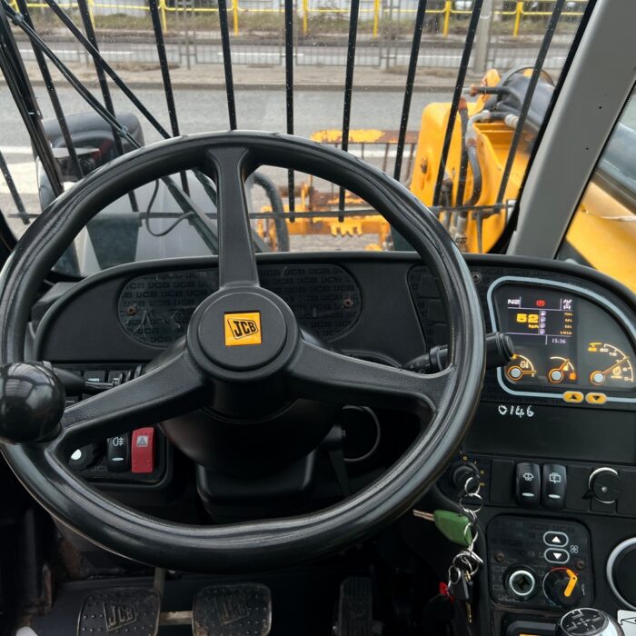 JCB 535-95 (9)