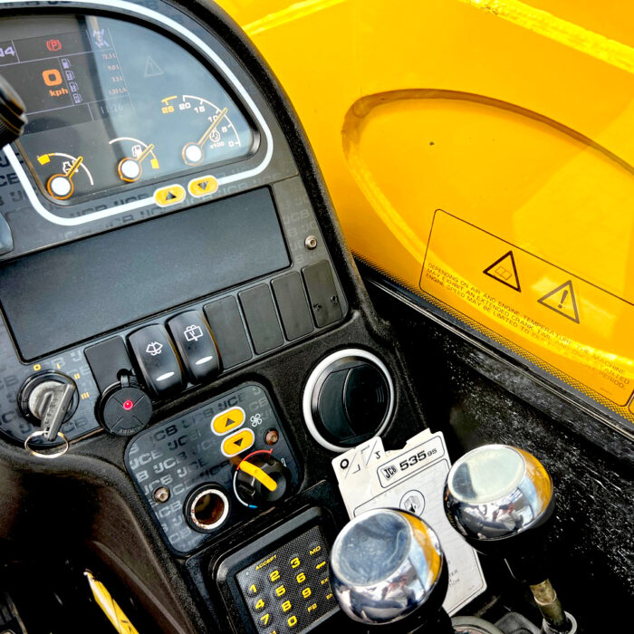 JCB 535-95(10)