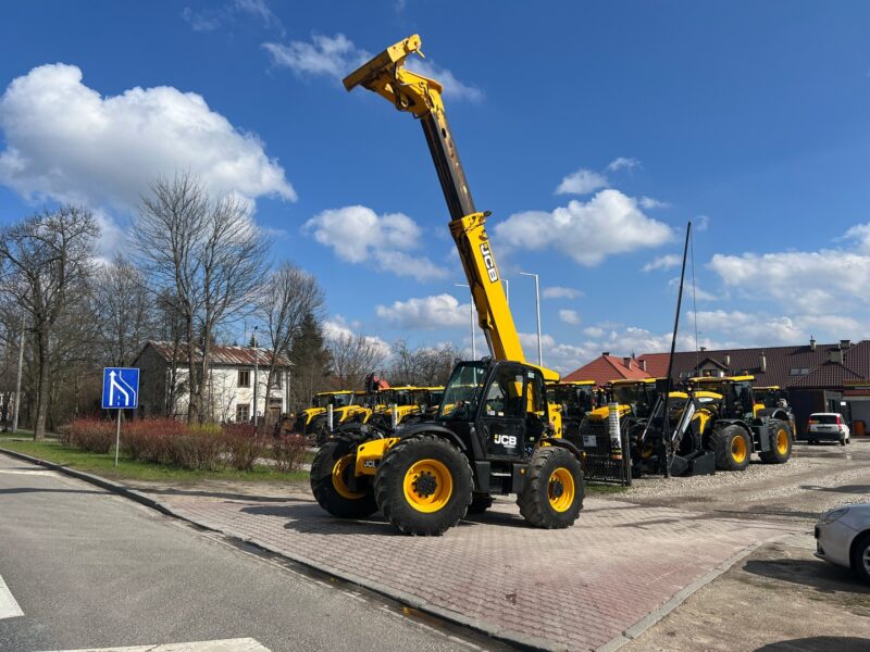 JCB 560-80 AgriPlus (11)