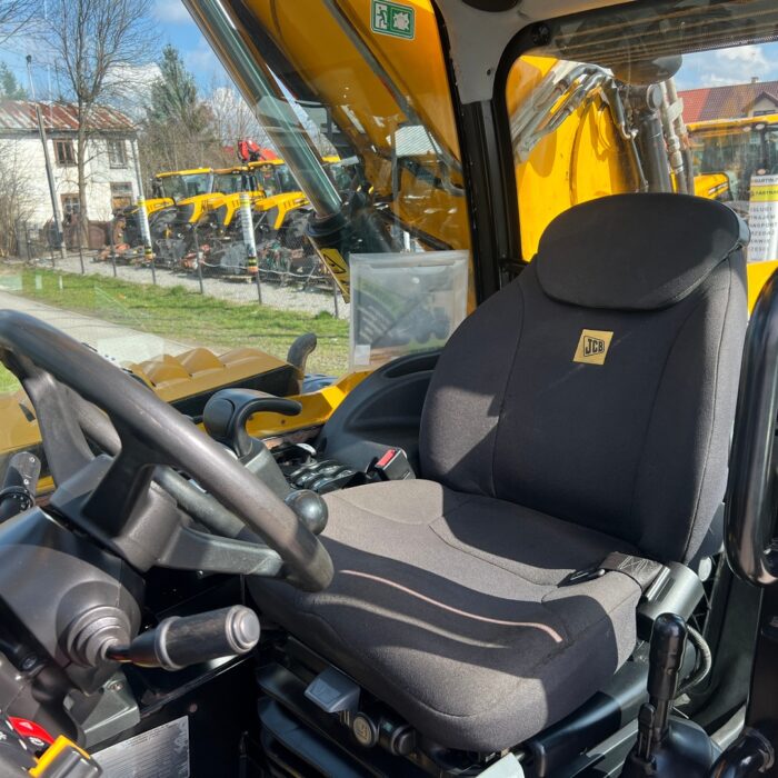JCB 560-80 AgriPlus (15)
