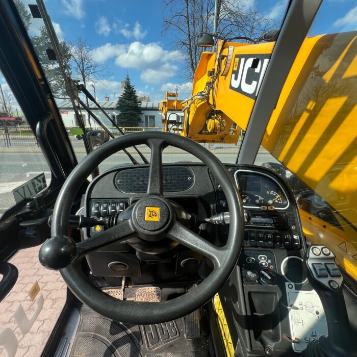 JCB 560-80 AgriPlus (18)