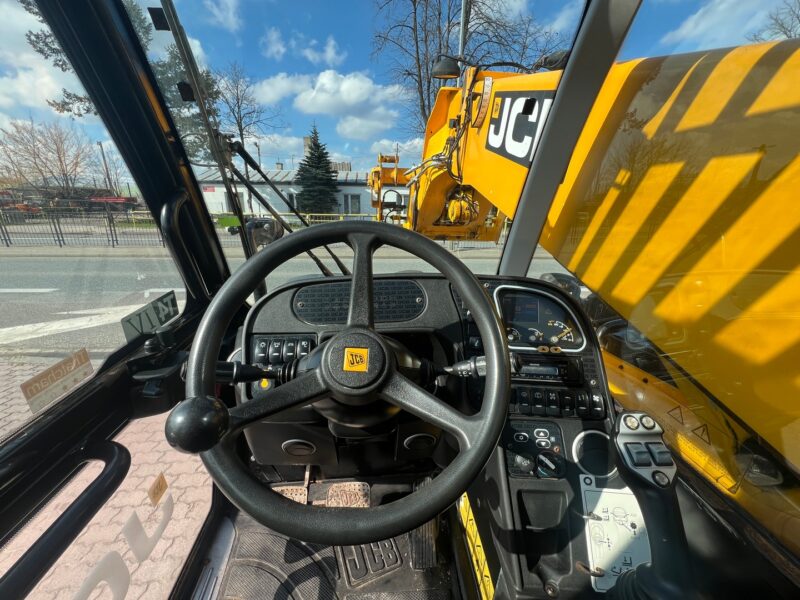 JCB 560-80 AgriPlus (18)