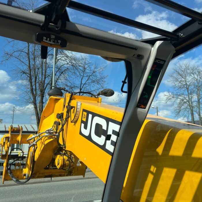 JCB 560-80 AgriPlus (19)