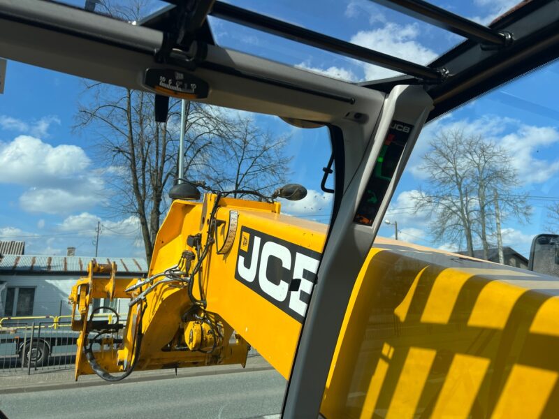 JCB 560-80 AgriPlus (19)