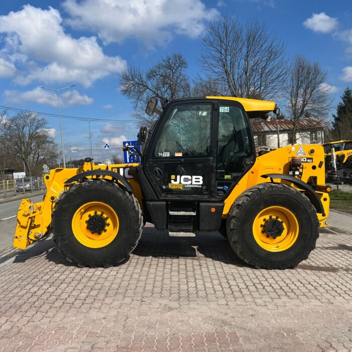 JCB 560-80 AgriPlus (2)