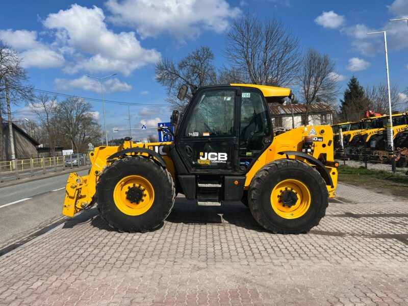 JCB 560-80 AgriPlus (2)