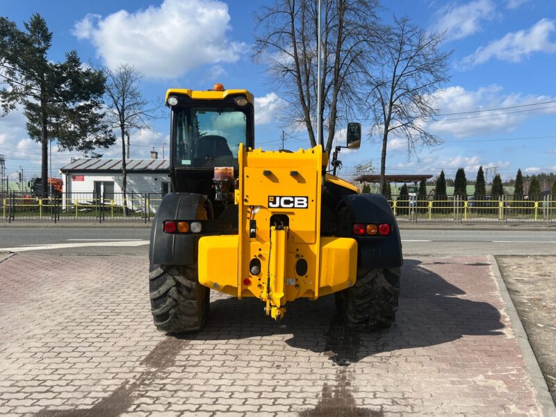 JCB 560-80 AgriPlus (4)