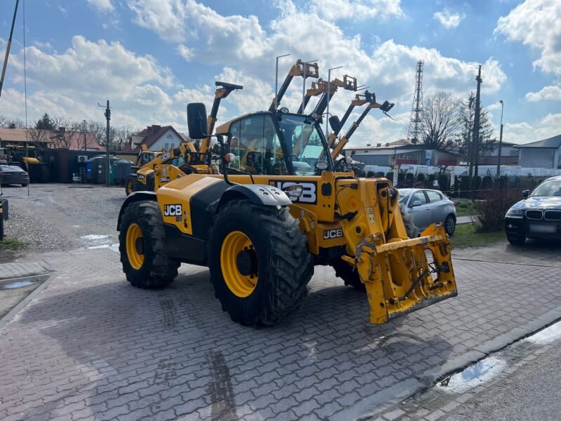 JCB 560-80 AgriPlus (7)