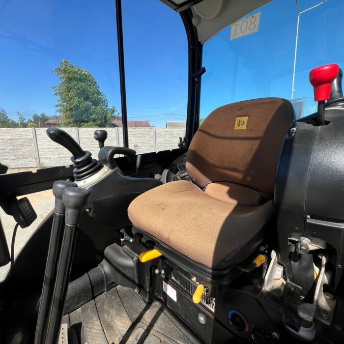 JCB 8026 (6)