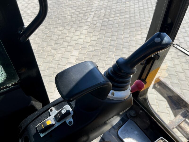 JCB 8026 (9)