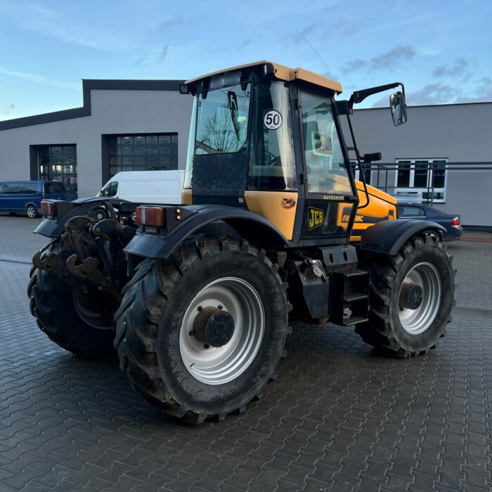 JCB FASTRAC 2135 (4)