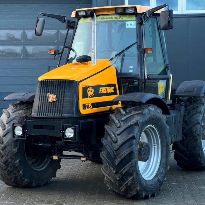 JCB FASTRAC 2135 (8)