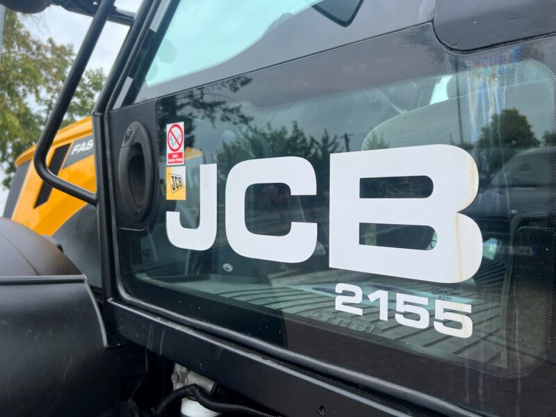 JCB FASTRAC 2155 (10)