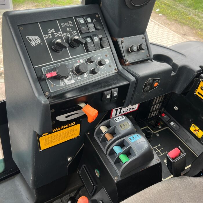 JCB FASTRAC 2155 (13)