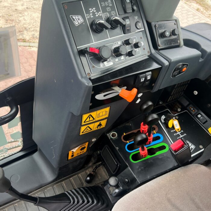 JCB FASTRAC 2155 (13)