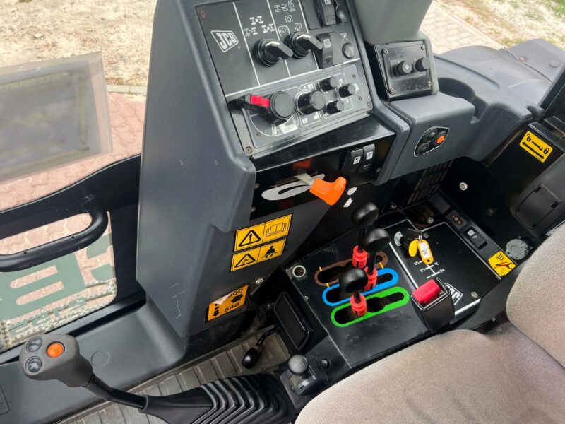 JCB FASTRAC 2155 (13)