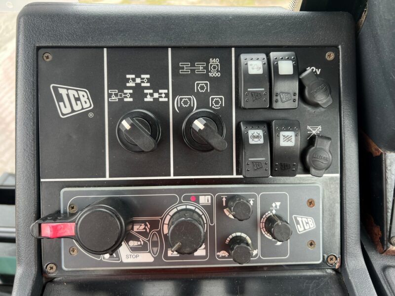 JCB FASTRAC 2155 (14)
