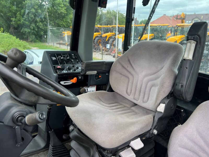 JCB FASTRAC 2155 (15)